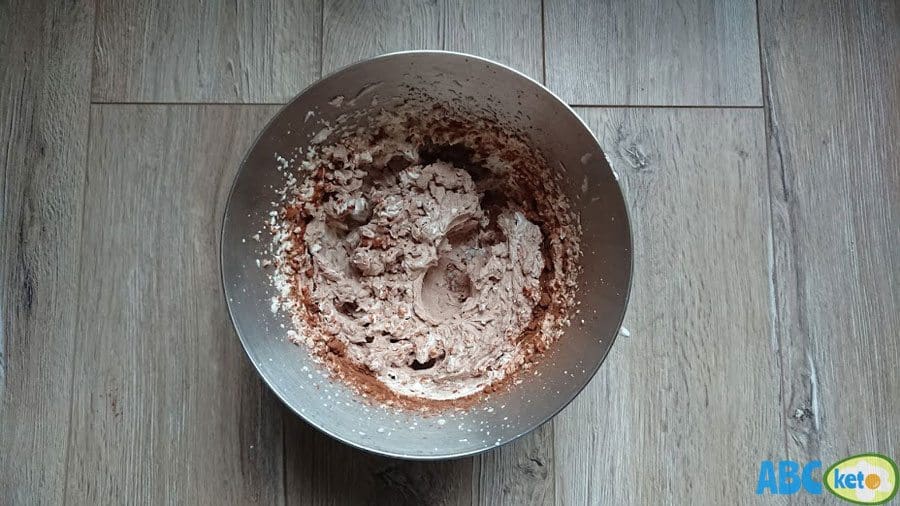 Blending keto chocolate mousse ingredients